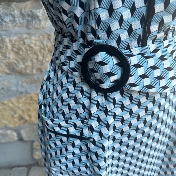 Monteau Dress - Picture 2 of 5